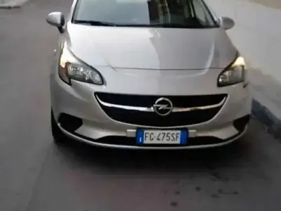Usata Opel Corsa 90 CV (66 kW) 2017 Grigio Utilitaria