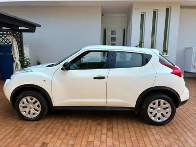 Usata Nissan Juke Acenta 110 CV (80 kW) 2012 Bianco SUV