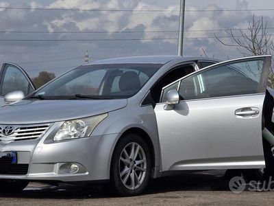 usata Toyota Avensis 3ª serie - 2010