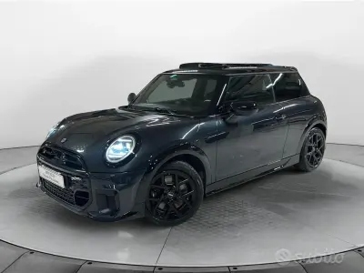 Usata Mini John Cooper Works 204 CV (150 kW) 2025 Grigio Utilitaria