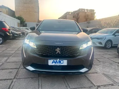 Usata Peugeot 3008 GT 131 CV (96 kW) 2023 Giallo SUV