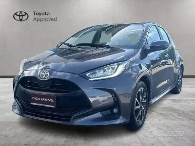 Usata Toyota Yaris Hybrid Trend 2021 Grigio Berlina