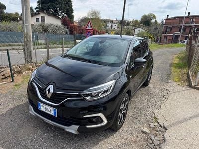 Usata Renault Captur 90 CV (66 kW) 2019 Nero SUV