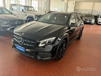 Usata Mercedes GLA200 Night 135 CV (99 kW) 2018 Nero SUV