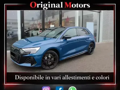 Käytetty Audi RS3 Sportback 400 HP (294 kW) 2026 Sininen Viistoperä