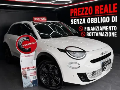 Usata Fiat 600 La Prima 136 CV (100 kW) 2025 Bianco SUV
