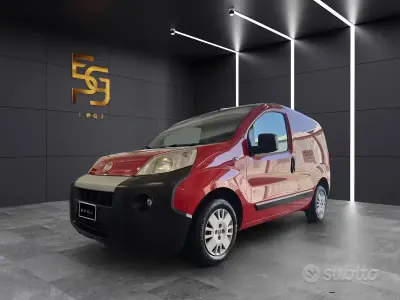 Usata Fiat Fiorino 75 CV (55 kW) 2011 Rosso Monovolume