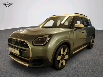 Käytetty Mini Countryman Favoured 225 kW (306 HP) 2025 Vihreä Katumaasturi