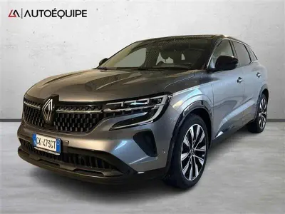 Usata Renault Austral Techno 200 CV (147 kW) 2023 Grigio SUV