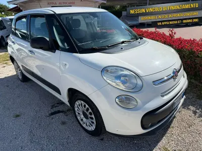 Używany Fiat 500L Pop Star 84 KM (61 kW) 2014 Biały Minivan