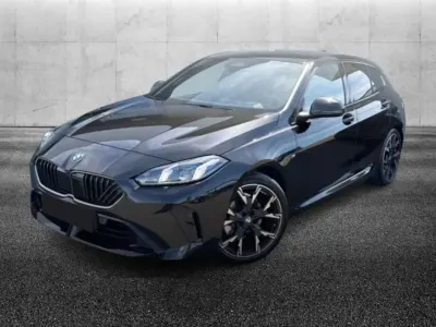 Usata BMW 120 M Sport 150 CV (110 kW) 2025 Nero Utilitaria