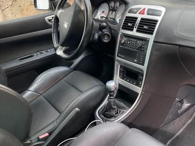 Usata Peugeot 206 CC 88 CV (64 kW) 2004 Grigio Cabrio