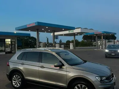 Usata VW Tiguan Business 116 CV (85 kW) 2018 Grigio SUV