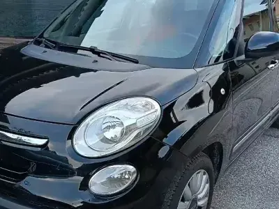 Usata Fiat 500L Living 105 CV (77 kW) 2015 Nero Monovolume