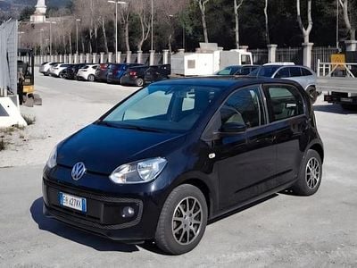 Usata VW up! 60 CV (44 kW) 2014 Nero Utilitaria