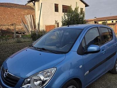 Usata Opel Agila 2008 Blu Utilitaria