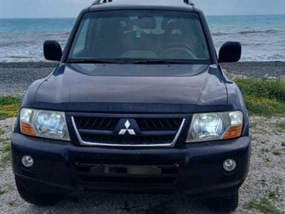 Usata Mitsubishi Pajero 160 CV (117 kW) 2004 Blu SUV