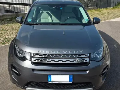 Usata Land Rover Discovery Sport 180 CV (132 kW) 2018 Grigio SUV