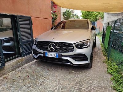 Usata Mercedes GLC300 245 CV (180 kW) 2020 Grigio SUV