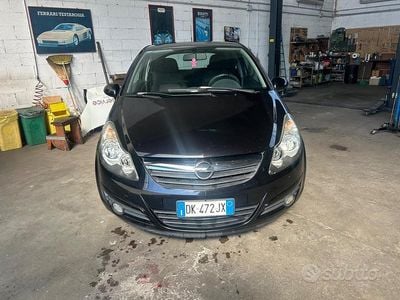 Usata Opel Corsa Club 80 CV (58 kW) 2008 Nero Utilitaria