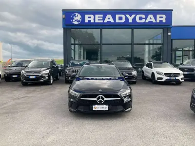 Begagnad Mercedes A180 116 HK (85 kW) 2020 Svart Sedan