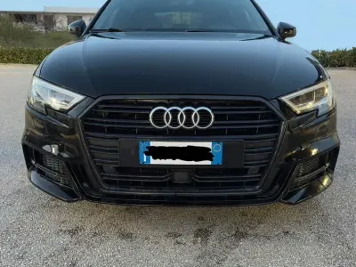 Usata Audi A3 S-Line 131 CV (96 kW) 2019 Nero Berlina