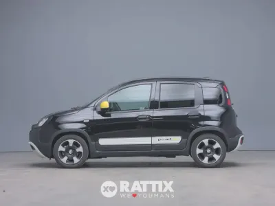 Usata Fiat Panda Cross 70 CV (51 kW) 2025 Nero cinema Utilitaria