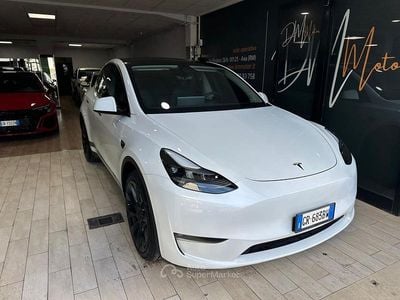 Usata Tesla Model Y Long Range AWD 189 kW (258 CV) 2023 Bianco SUV