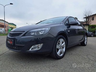 usata Opel Astra sport