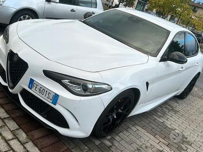 Usata Alfa Romeo Giulia Super 180 CV (132 kW) 2016 Bianco Berlina