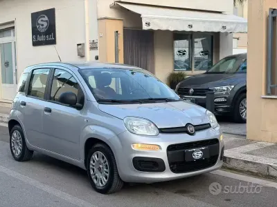 Usata Fiat Panda Lounge 95 CV (69 kW) 2017 Grigio Utilitaria