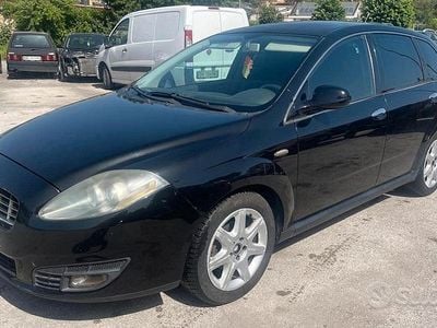 Occasion Fiat Croma Active 149 ch (109 kW) 2008 Noir Break