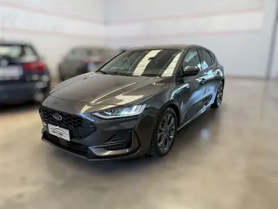 Usata Ford Focus ST-Line 116 CV (85 kW) 2025 Grigio Berlina