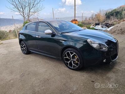 Usata Alfa Romeo Giulietta 120 CV (88 kW) 2020 Verde Berlina