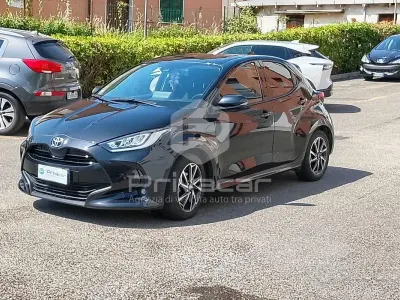 Usata Toyota Yaris Trend 72 CV (52 kW) 2021 Nero Utilitaria