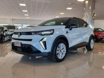 Nuova Renault Captur Evolution 119 CV (87 kW) 2026 Bianco SUV