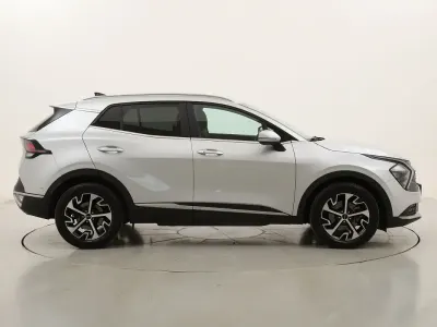 Usata Kia Sportage Style 230 CV (169 kW) 2022 Argentoargento SUV