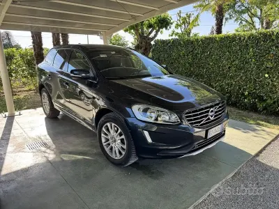 Usata Volvo XC60 Momentum 150 CV (110 kW) 2015 SUV