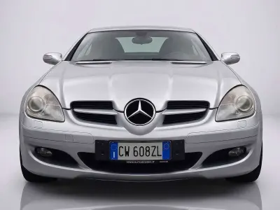 Usata Mercedes SLK200 163 CV (119 kW) 2005 Grigio Cabrio