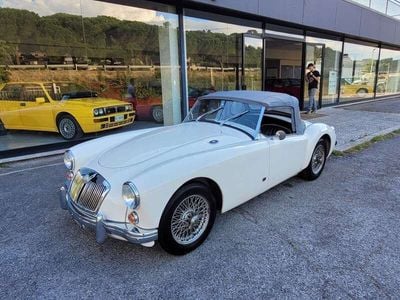 Usata MG MGA 94 CV (69 kW) 1961 Bianco Cabrio