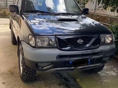 usata Nissan Terrano 2 fuoristrada