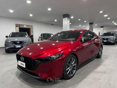 Usata Mazda 3 Exceed 122 CV (89 kW) 2019 Rosso Berlina