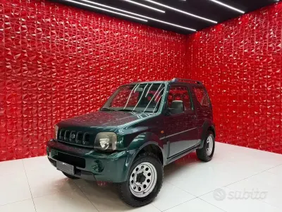 Usata Suzuki Jimny 80 CV (58 kW) 2001 Verde SUV