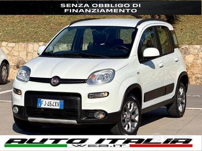 Usata Fiat Panda 4x4 84 CV (61 kW) 2017 Bianco Utilitaria