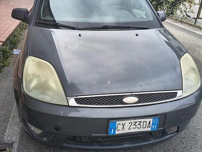 Usata Ford Fiesta 2005 Utilitaria