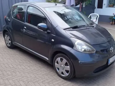 Usata Toyota Aygo 68 CV (50 kW) 2005 Utilitaria