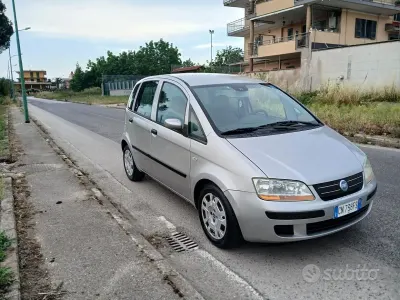 Usata Fiat Idea Dynamic 69 CV (50 kW) 2004 Nero Monovolume