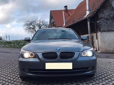 BMW 525