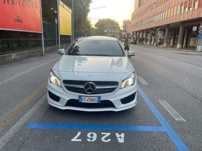 Mercedes CLA200