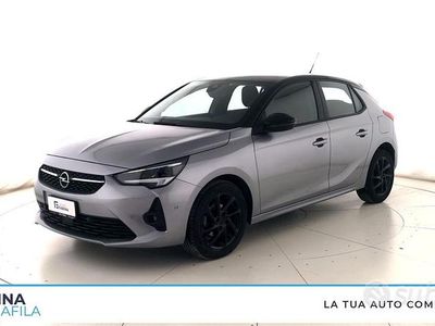 Usata Opel Corsa GS Line 102 CV (75 kW) 2022 Grigio chiaro tetto nero Utilitaria